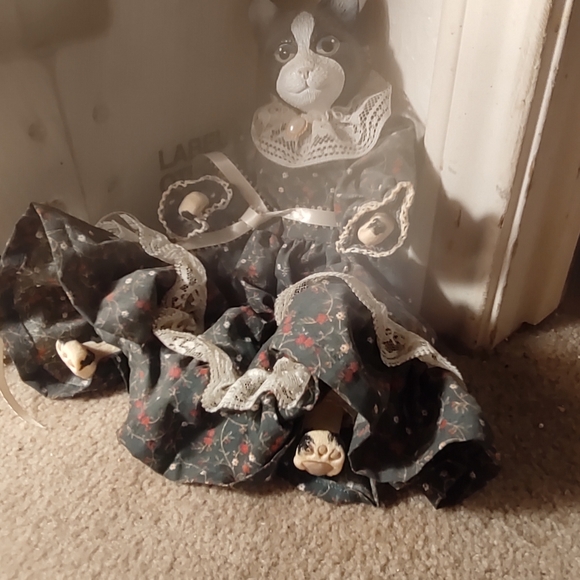 Vintage Wang's International folk art doll 23 - Picture 6 of 10